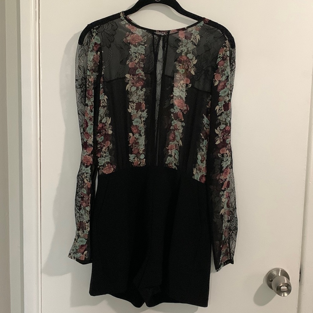 Short jumpsuit